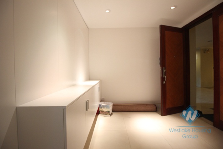 Ciputra apartment for rent with 154sqm, 03 bedrooms